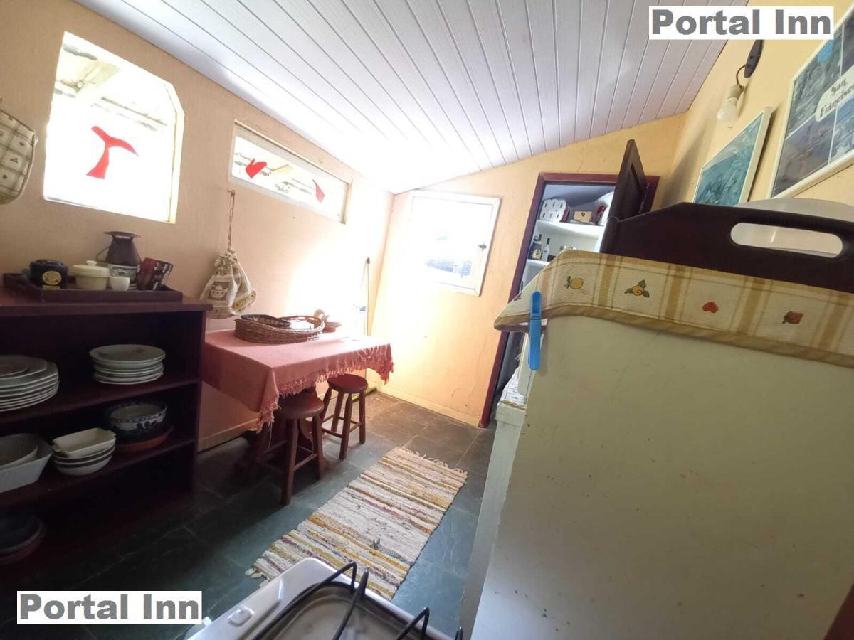 Casa à venda com 2 quartos, 1 suíte, 2 vagas e 140m² no Carlos Guinle, Teresópolis (RJ) — foto 17 de 30