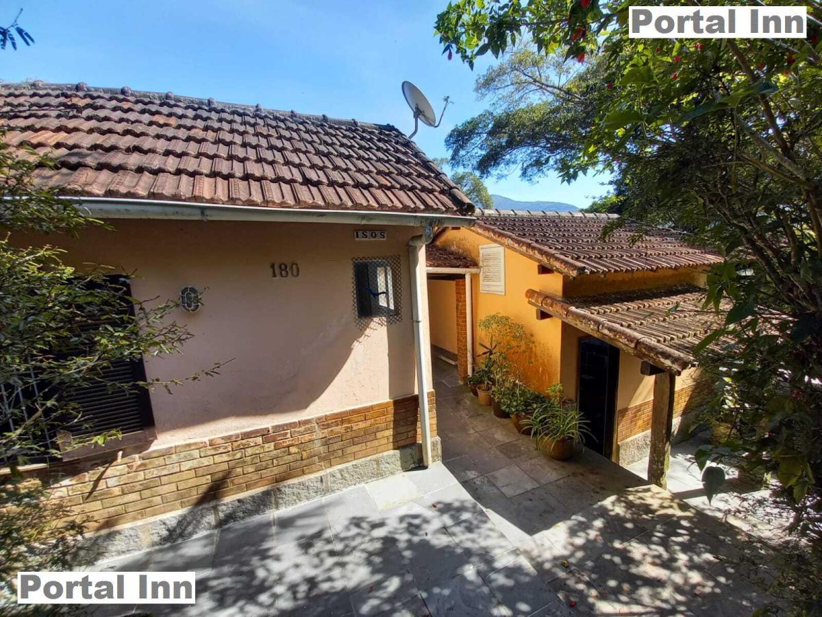 Casa à venda com 2 quartos, 1 suíte, 2 vagas e 140m² no Carlos Guinle, Teresópolis (RJ) — foto 19 de 30
