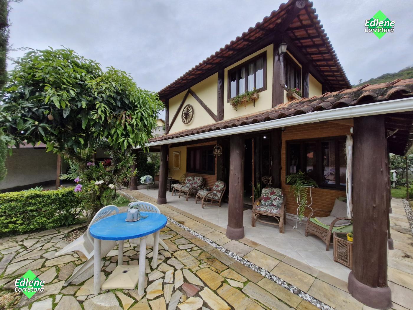 Casa à venda com 2 quartos, 2 suítes, 1 vaga e 180m² no Albuquerque, Teresópolis (RJ) — foto 5 de 30