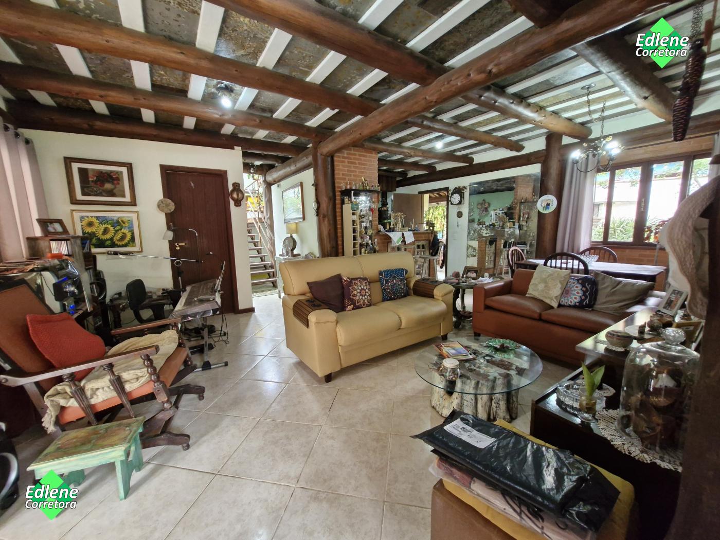 Casa à venda com 2 quartos, 2 suítes, 1 vaga e 180m² no Albuquerque, Teresópolis (RJ) — foto 10 de 30