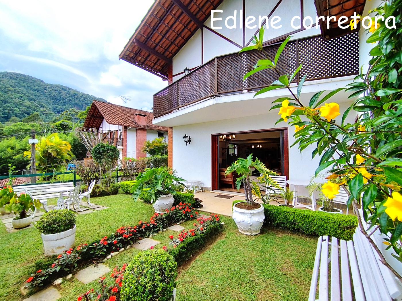 Casa à venda com 6 quartos, 6 suítes, 3 vagas e 172m² no Granja Guarani, Teresópolis (RJ) — foto 2 de 30