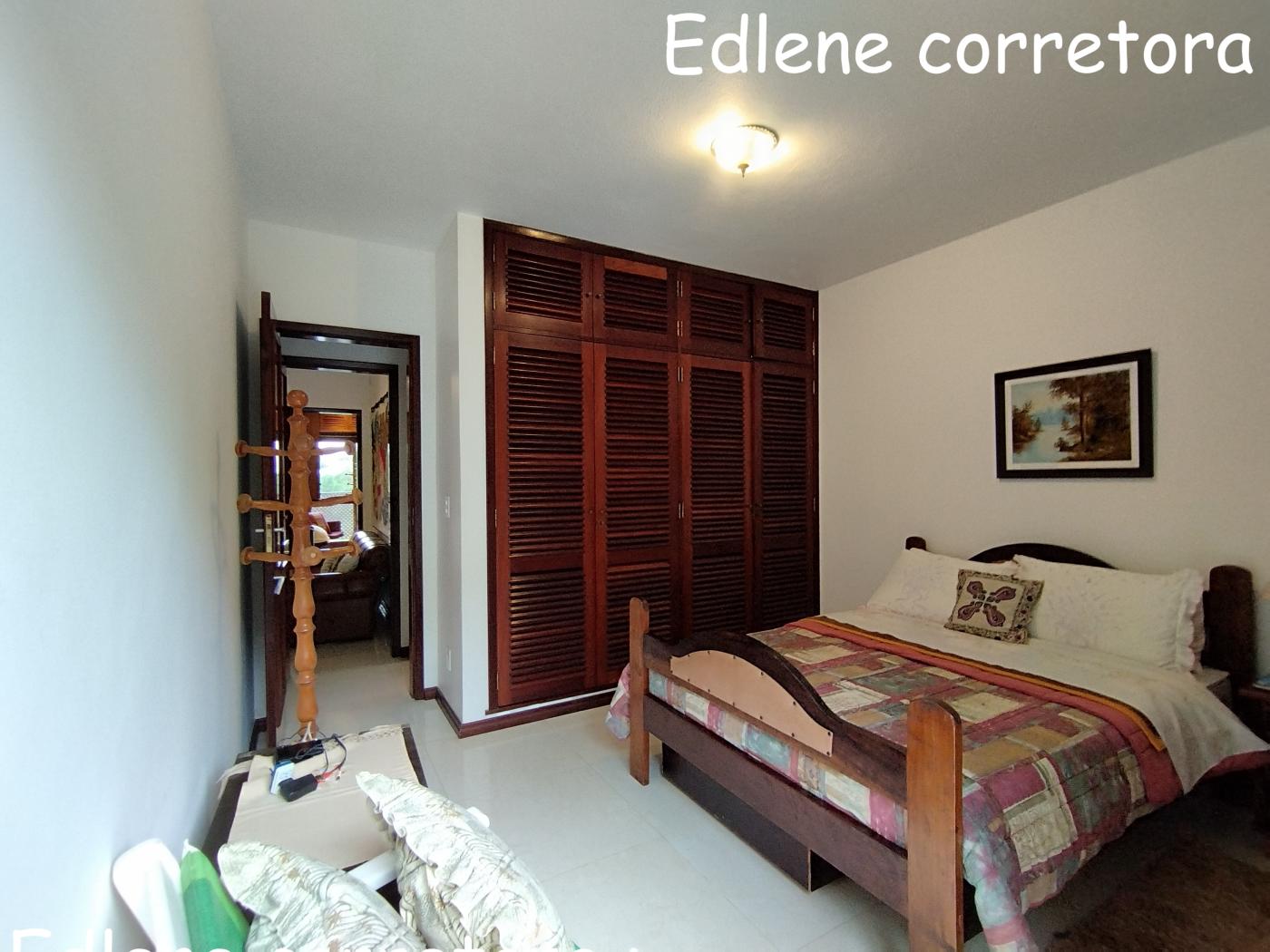 Casa à venda com 6 quartos, 6 suítes, 3 vagas e 172m² no Granja Guarani, Teresópolis (RJ) — foto 22 de 30