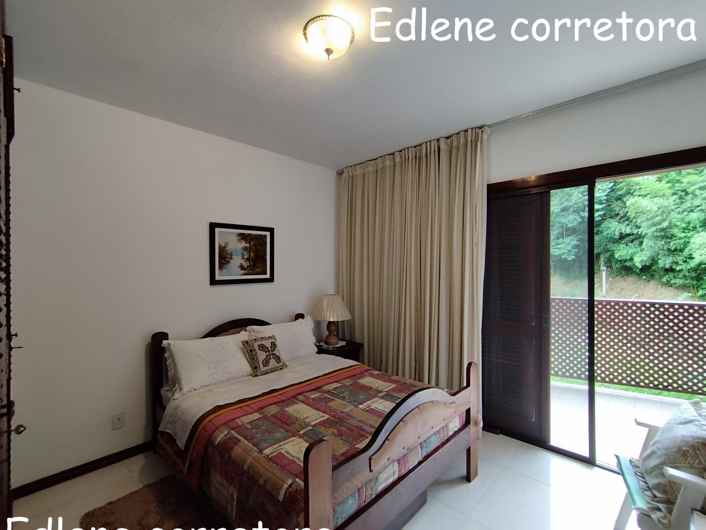 Casa à venda com 6 quartos, 6 suítes, 3 vagas e 172m² no Granja Guarani, Teresópolis (RJ) — foto 21 de 30