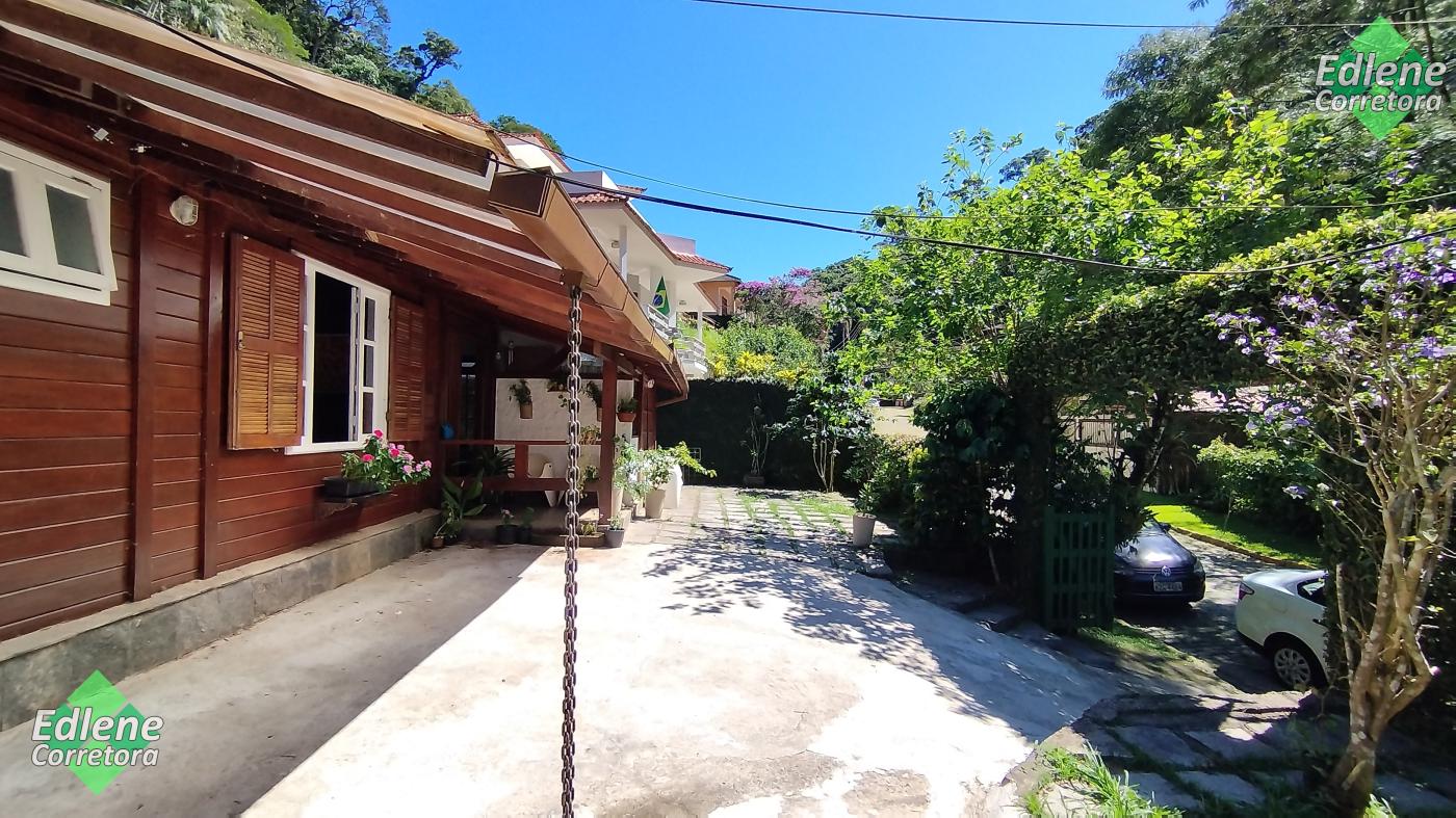 Casa à venda com 3 quartos, 2 suítes, 1 vaga e 153m² no Carlos Guinle, Teresópolis (RJ) — foto 18 de 20