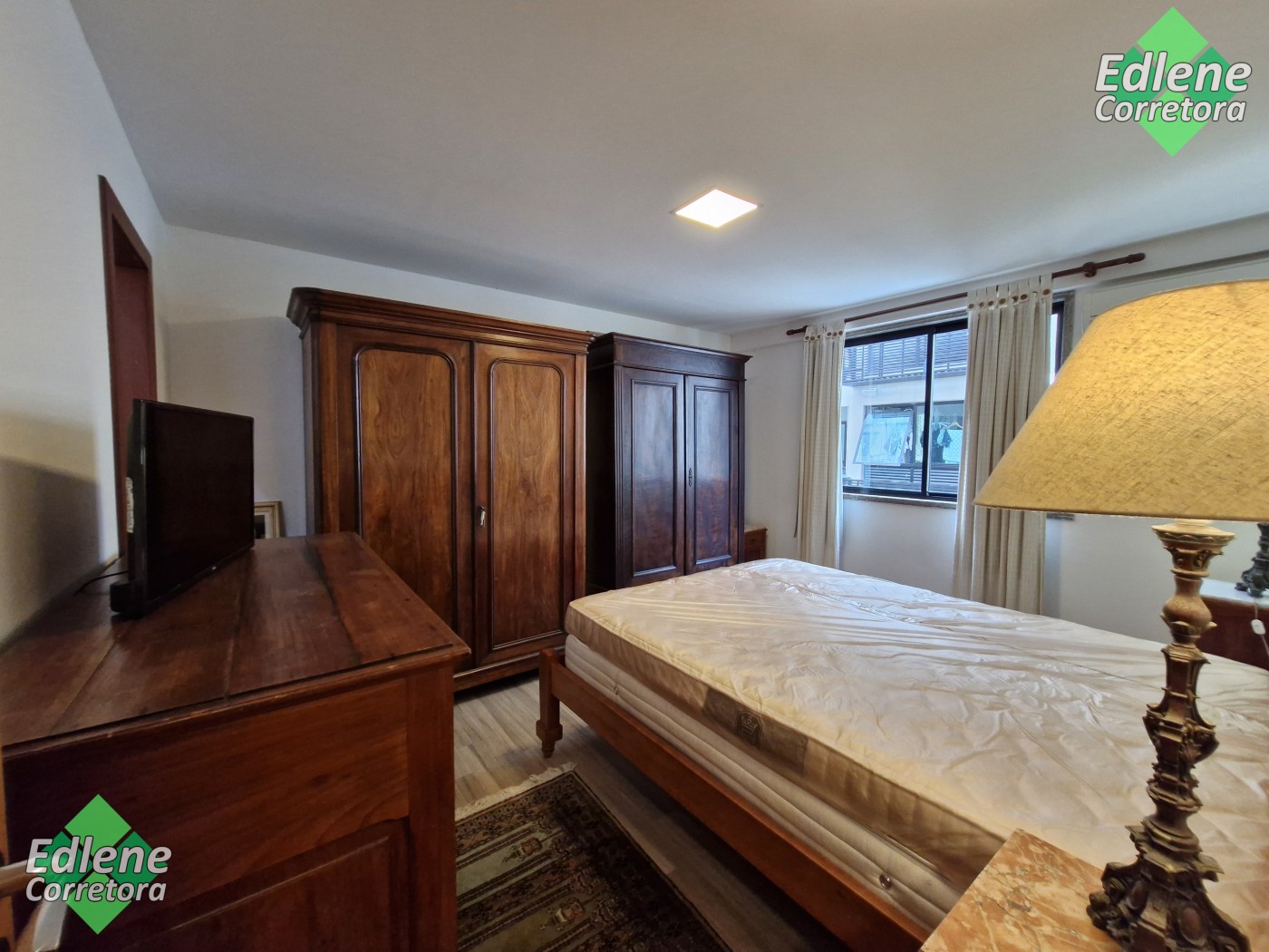 Comercial à venda com 4 banheiros, 1 vaga e 39m² no Alto, Teresópolis (RJ) — foto 17 de 30