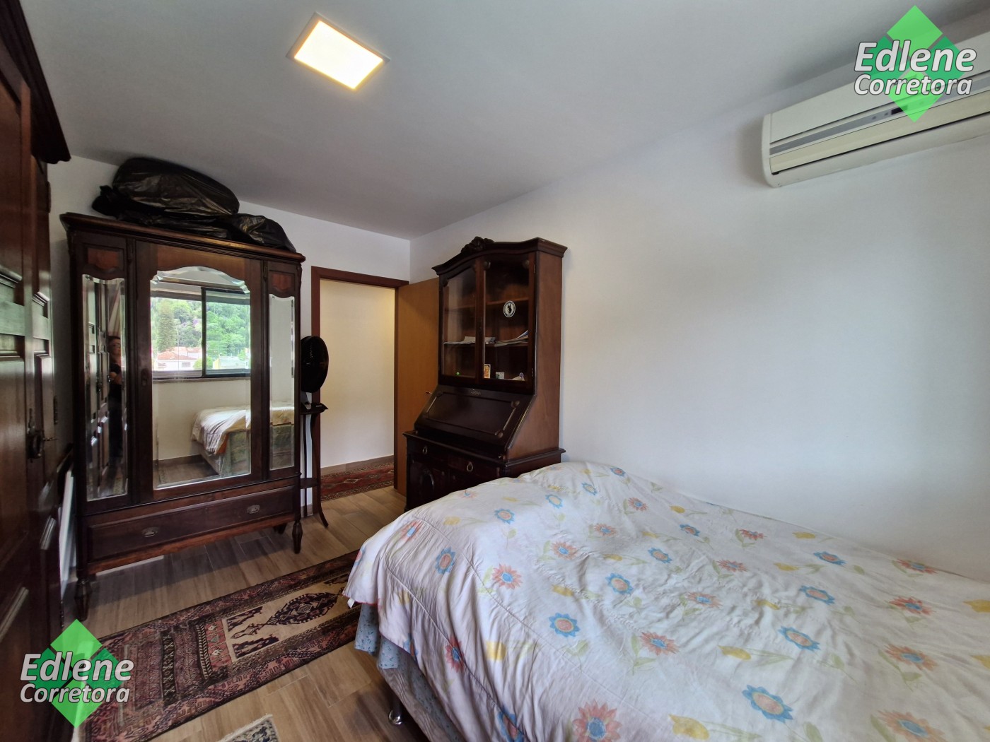 Comercial à venda com 4 banheiros, 1 vaga e 39m² no Alto, Teresópolis (RJ) — foto 24 de 30