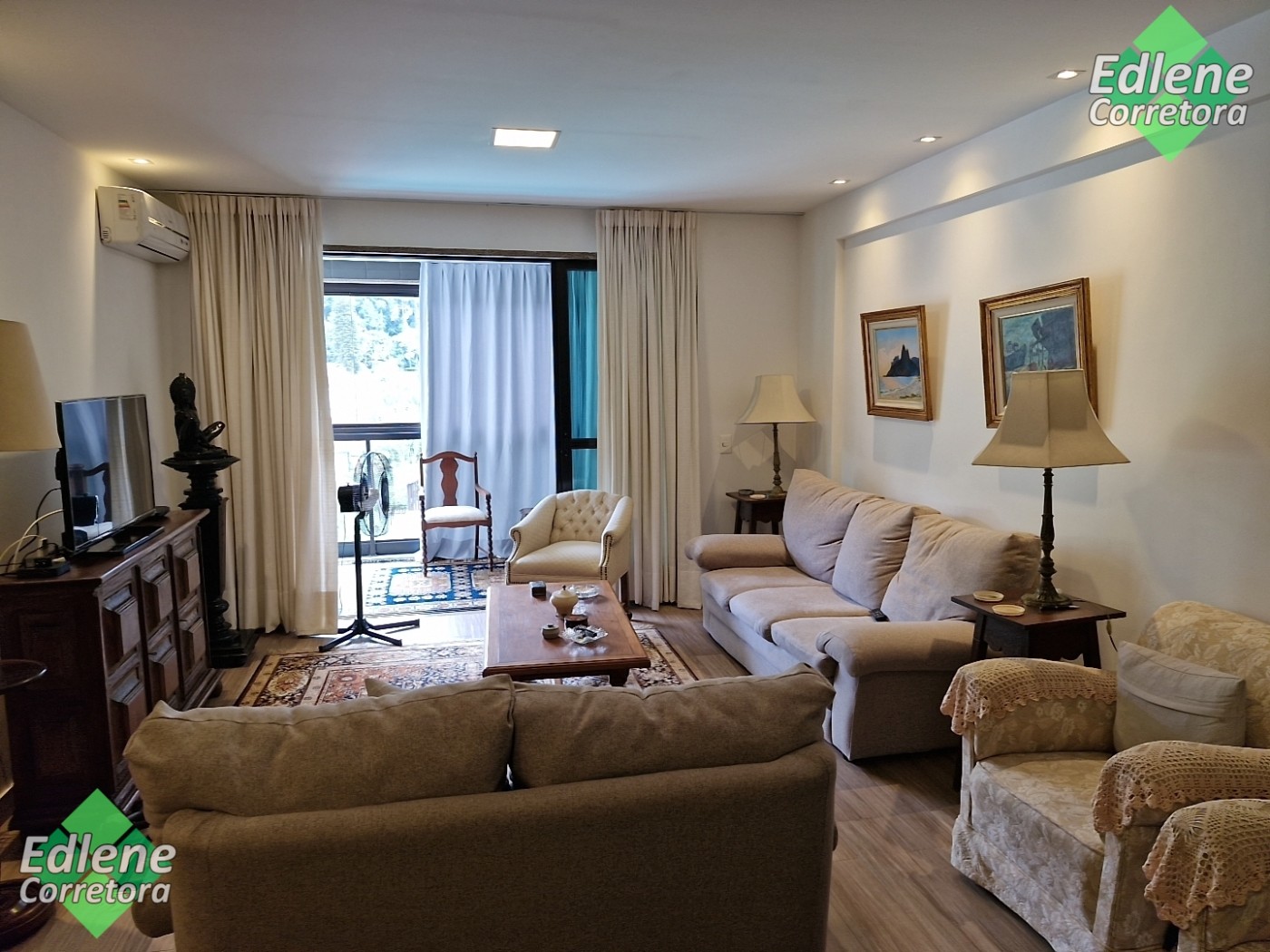 Comercial à venda com 4 banheiros, 1 vaga e 39m² no Alto, Teresópolis (RJ) — foto 3 de 30