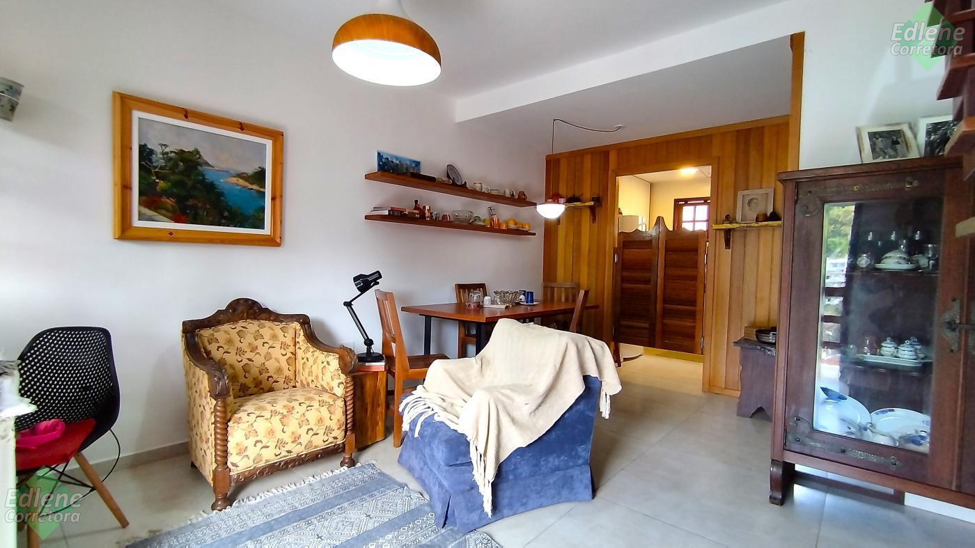 Casa à venda com 3 quartos, 2 banheiros, 1 vaga e 80m² no Tijuca, Teresópolis (RJ) — foto 6 de 25