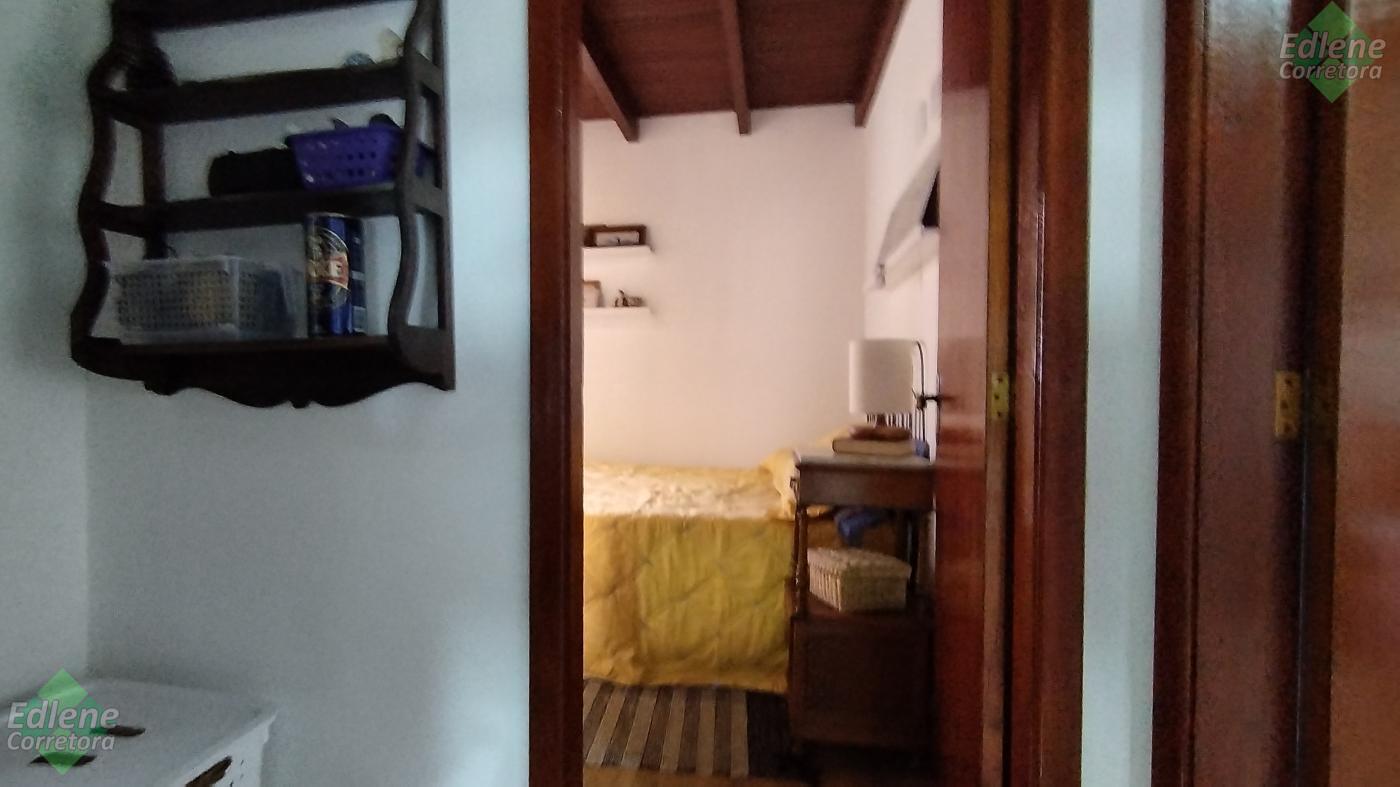Casa à venda com 3 quartos, 2 banheiros, 1 vaga e 80m² no Tijuca, Teresópolis (RJ) — foto 9 de 25