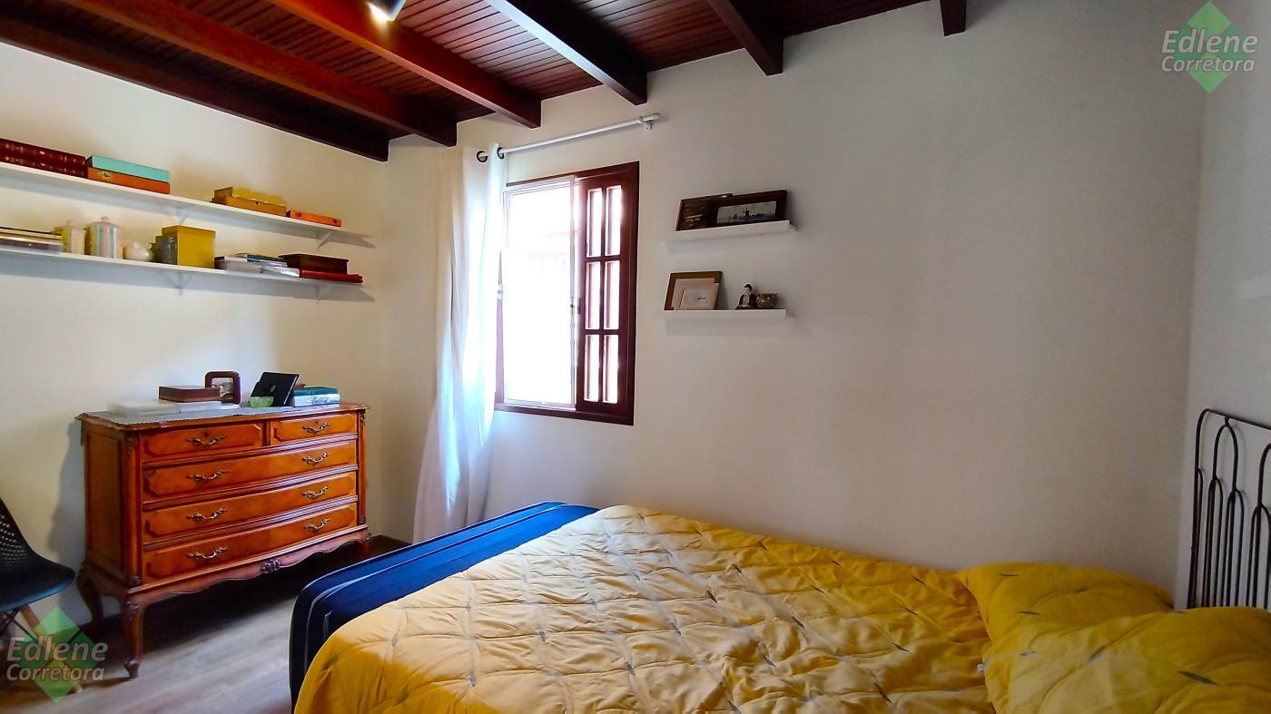 Casa à venda com 3 quartos, 2 banheiros, 1 vaga e 80m² no Tijuca, Teresópolis (RJ) — foto 8 de 25