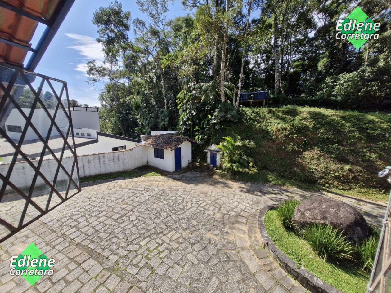 Casa à venda com 4 quartos, 4 suítes e 4 vagas no Granja Guarani, Teresópolis (RJ) — foto 8 de 30