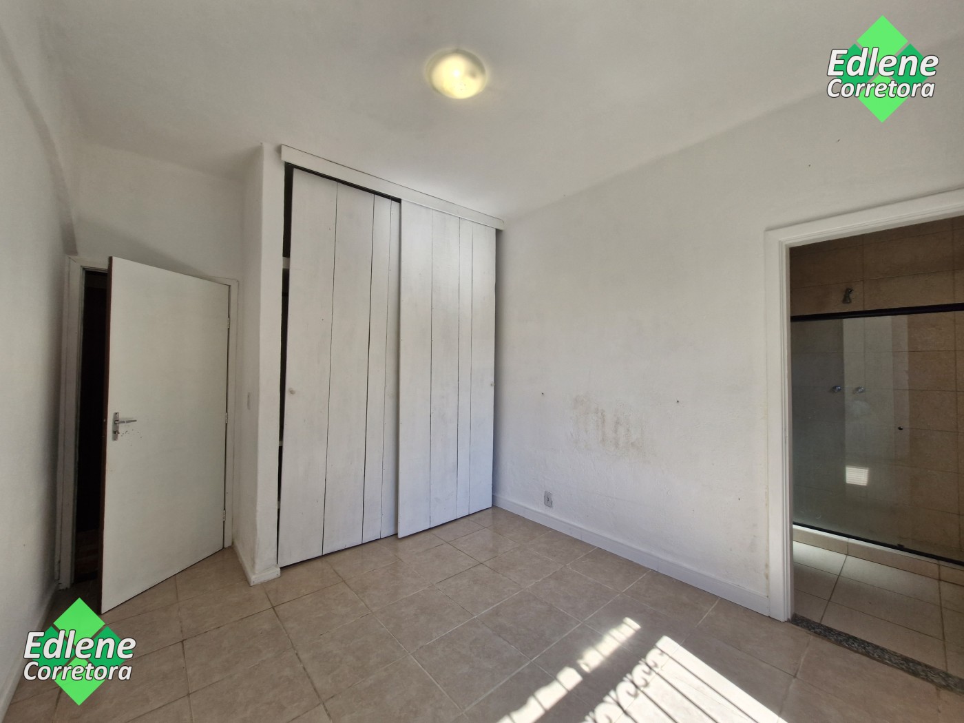 Casa à venda com 4 quartos, 4 suítes e 4 vagas no Granja Guarani, Teresópolis (RJ) — foto 15 de 30