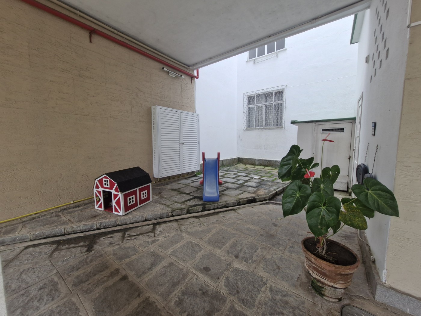 Apartamento à venda com 1 quarto, 1 banheiro e 32m² no Alto, Teresópolis (RJ) — foto 21 de 30