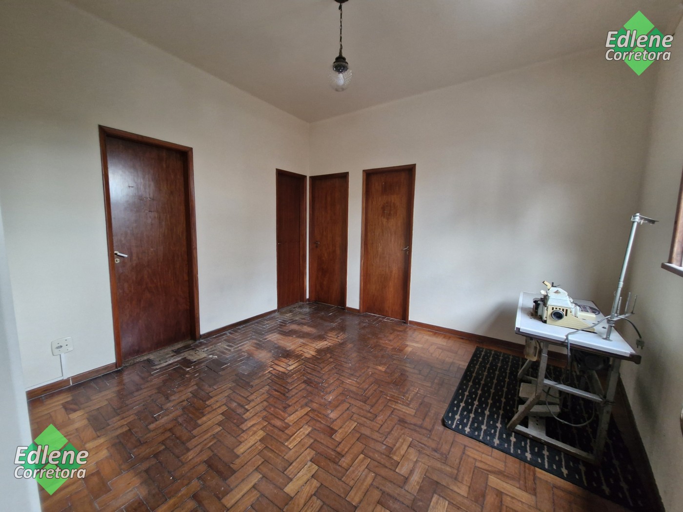 Comercial para alugar com 1 banheiro e 40m² no Centro, Teresópolis (RJ) — foto 2 de 15