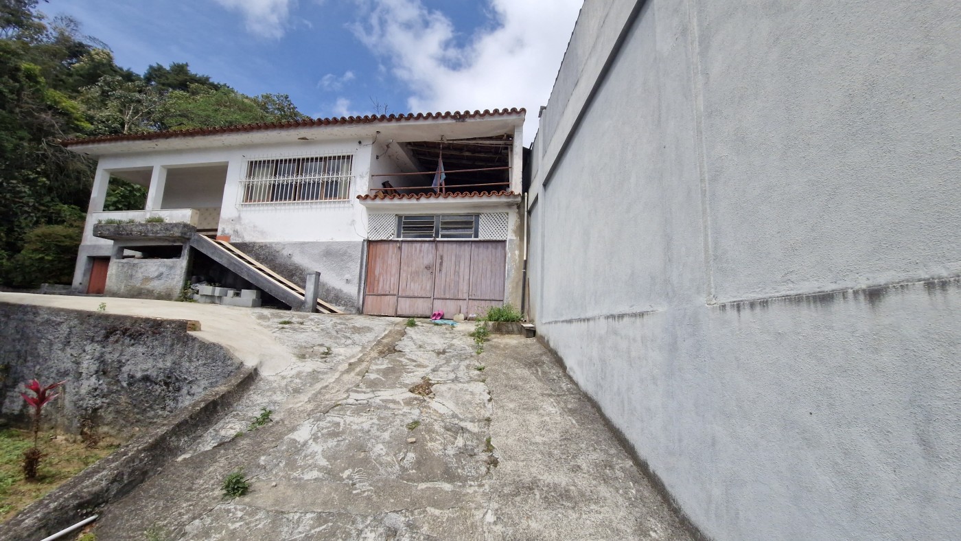 Apartamento à venda com 4 quartos, 1 suíte, 3 vagas e 200m² no Jardim Meudom, Teresópolis (RJ) — foto 3 de 30