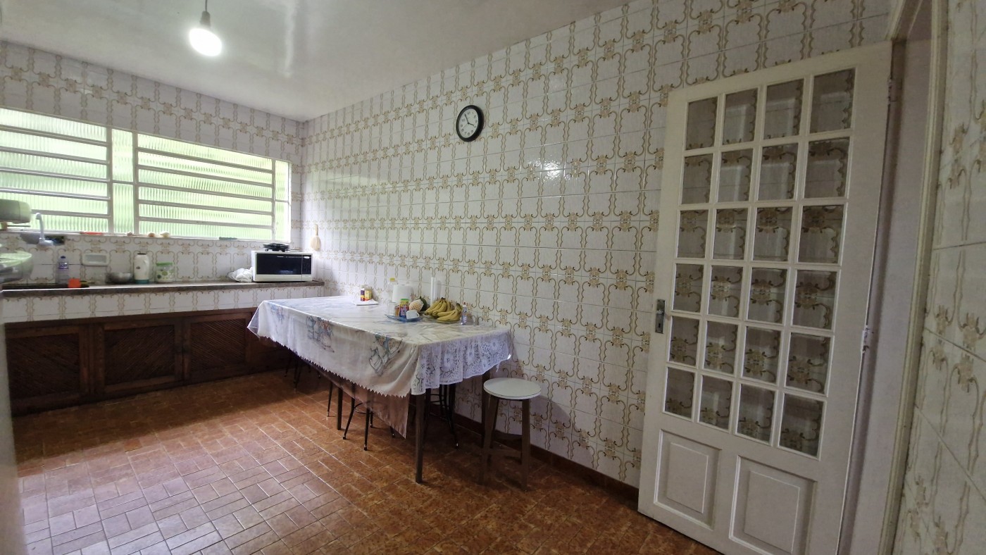 Apartamento à venda com 4 quartos, 1 suíte, 3 vagas e 200m² no Jardim Meudom, Teresópolis (RJ) — foto 28 de 30