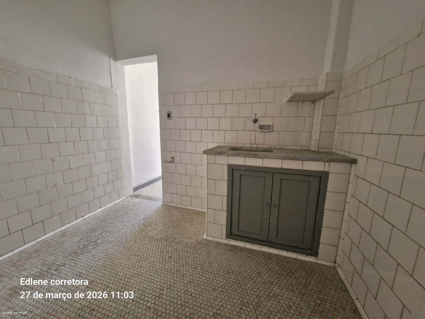 Apartamento para alugar com 2 quartos, 2 banheiros, 1 vaga e 62m² no Alto, Teresópolis (RJ) — foto 9 de 18