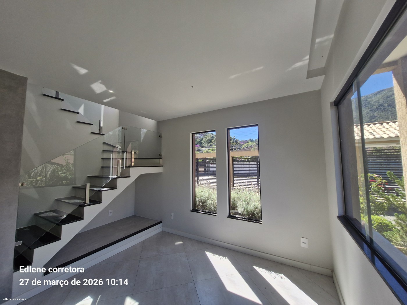 Casa à venda com 3 quartos, 1 suíte, 1 vaga e 116m² no Nossa senhora de Fátima, Teresópolis (RJ) — foto 8 de 29