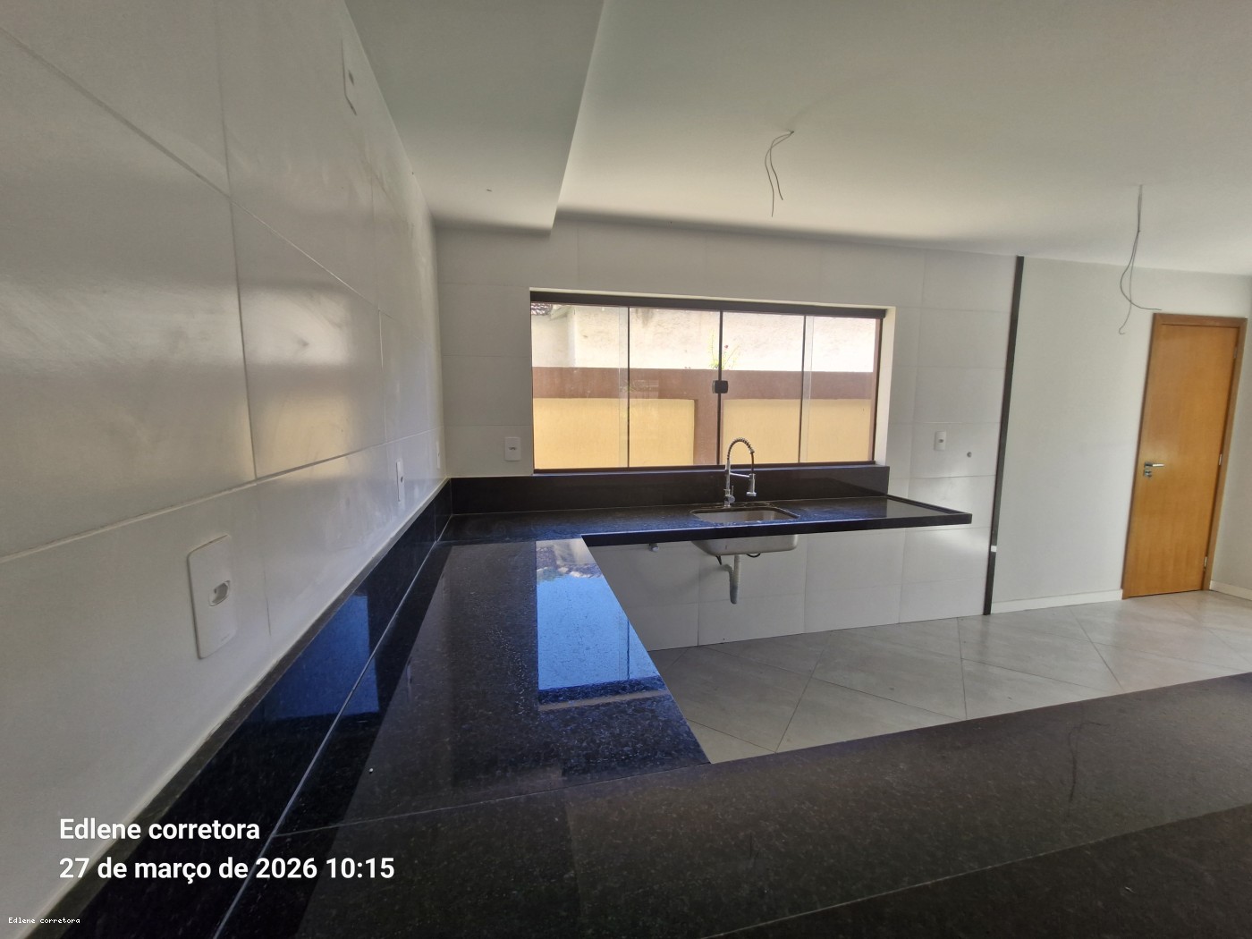 Casa à venda com 3 quartos, 1 suíte, 1 vaga e 116m² no Nossa senhora de Fátima, Teresópolis (RJ) — foto 21 de 29