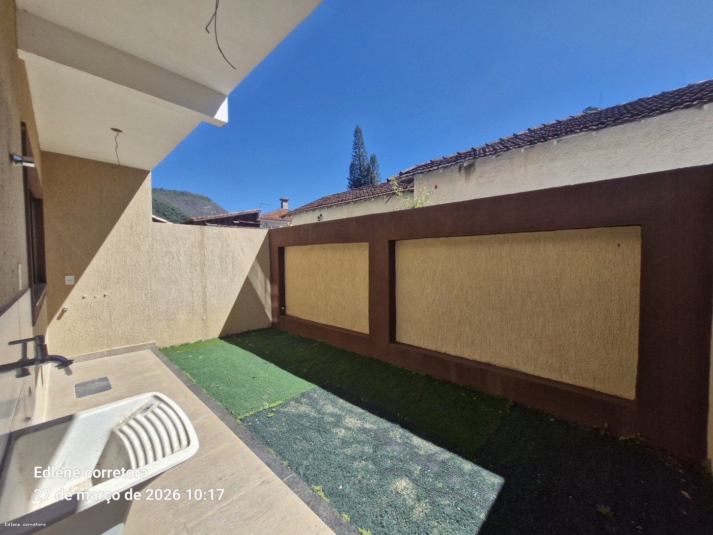 Casa à venda com 3 quartos, 1 suíte, 1 vaga e 116m² no Nossa senhora de Fátima, Teresópolis (RJ) — foto 26 de 29