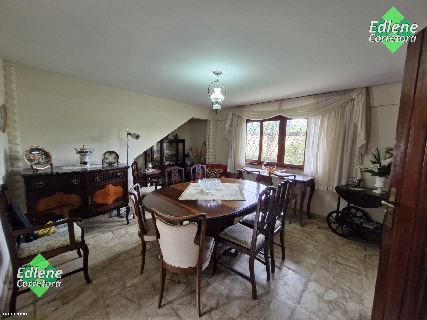 Casa à venda com 4 quartos, 1 suíte, 4 vagas e 187m² no Carlos Guinle, Teresópolis (RJ) — foto 12 de 30
