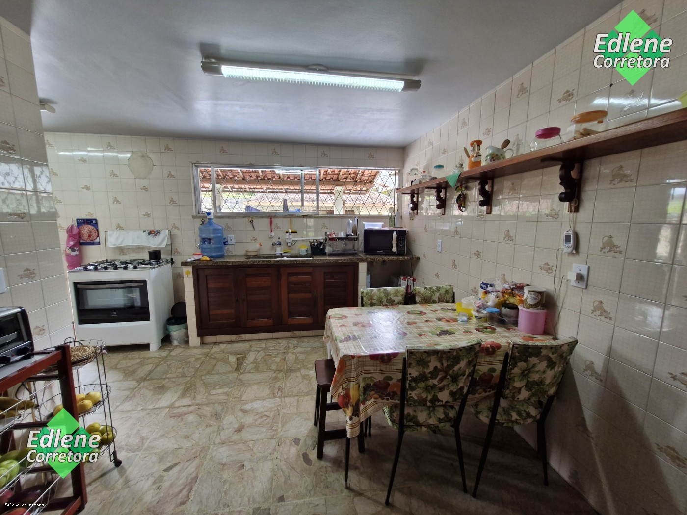Casa à venda com 4 quartos, 1 suíte, 4 vagas e 187m² no Carlos Guinle, Teresópolis (RJ) — foto 7 de 30