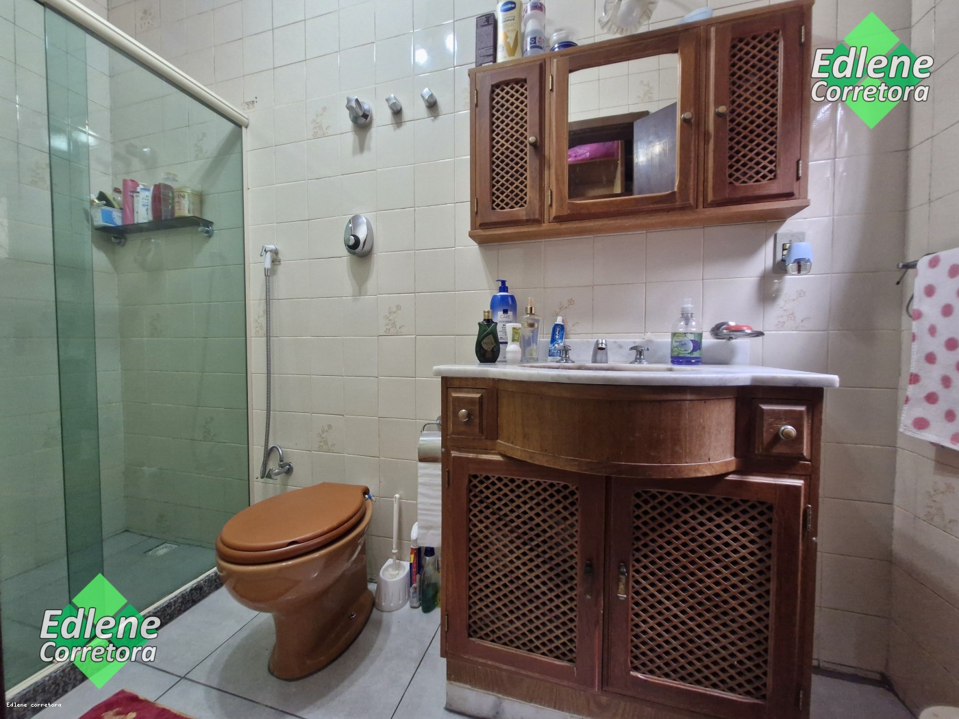 Casa à venda com 4 quartos, 1 suíte, 1 vaga e 180m² no São Pedro, Teresópolis (RJ) — foto 14 de 23