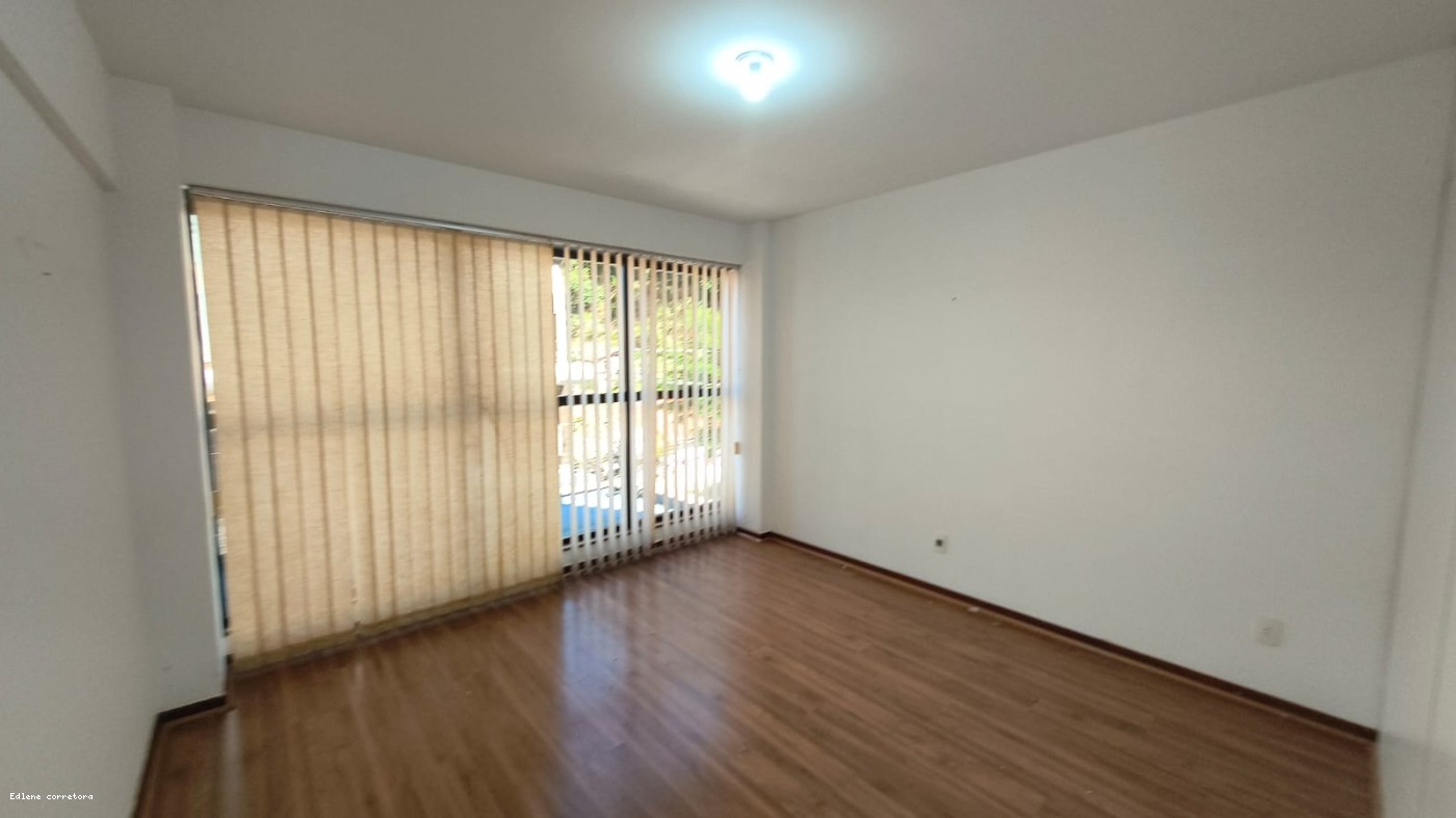 Comercial à venda com 1 banheiro e 33m² no Centro, Teresópolis (RJ) — foto 2 de 11