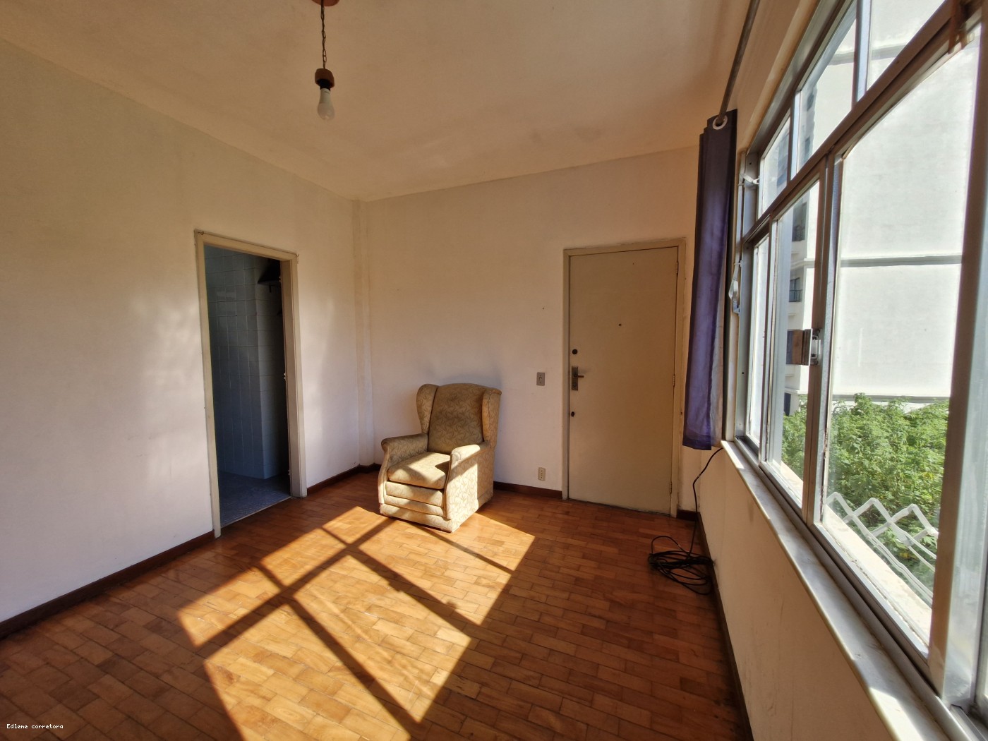 Apartamento para alugar com 1 quarto, 1 banheiro e 33m² no Alto, Teresópolis (RJ) — foto 2 de 13