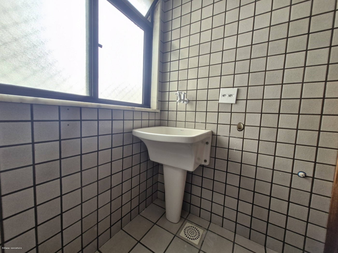 Apartamento à venda com 2 quartos, 1 suíte, 2 vagas e 100m² no Alto, Teresópolis (RJ) — foto 19 de 25