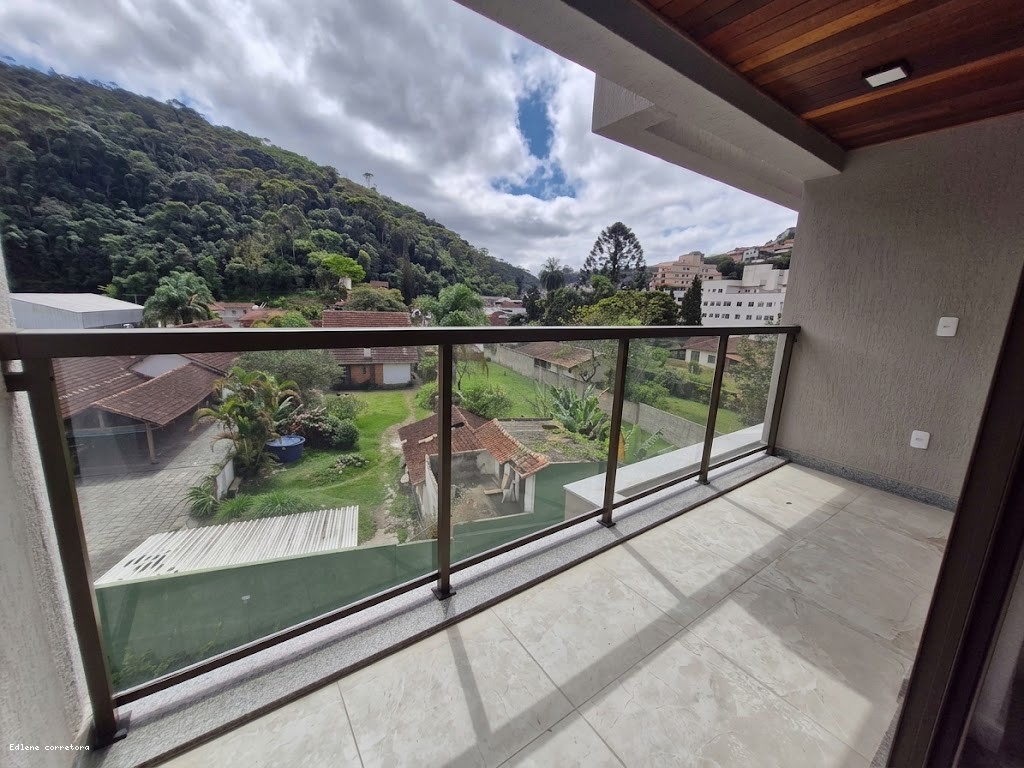 Apartamento à venda com 2 quartos, 1 suíte, 1 vaga e 60m² no Várzea - Centro, Teresópolis (RJ) — foto 2 de 13