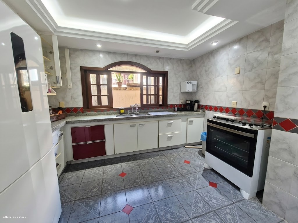 Apartamento à venda com 4 quartos, 1 suíte, 2 vagas e 180m² no Alto, Teresópolis (RJ) — foto 8 de 30