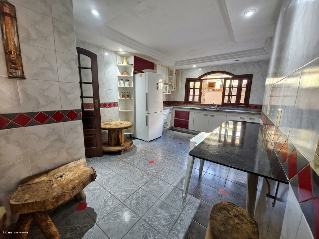 Apartamento à venda com 4 quartos, 1 suíte, 2 vagas e 180m² no Alto, Teresópolis (RJ) — foto 9 de 30