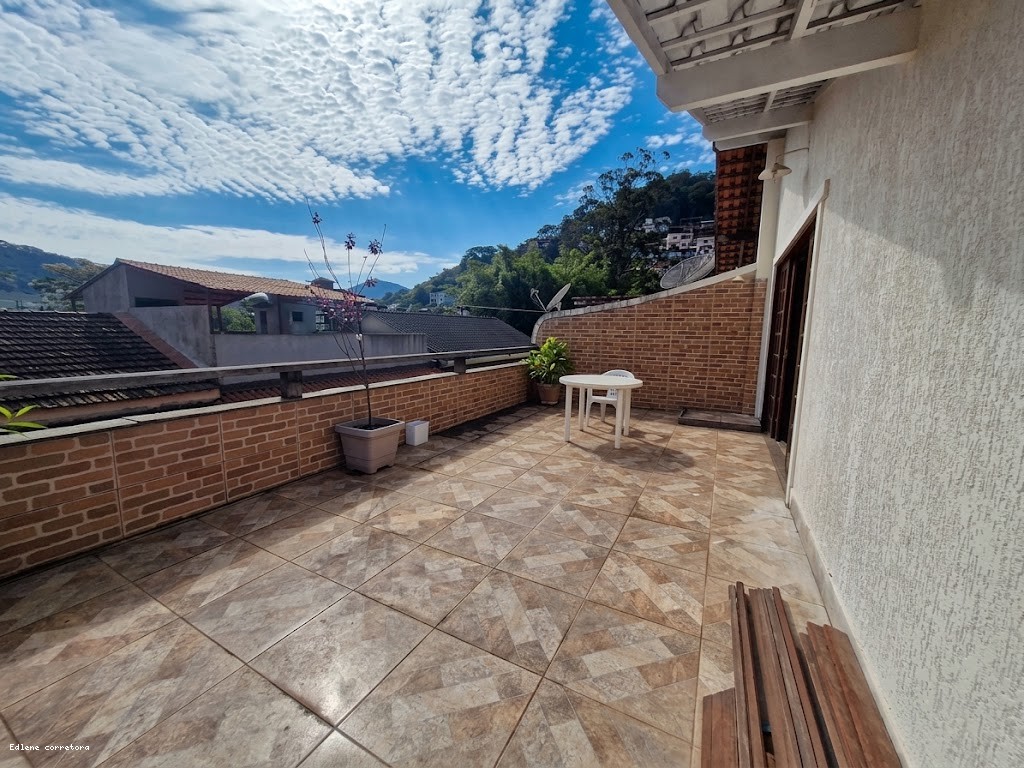 Apartamento à venda com 4 quartos, 1 suíte, 2 vagas e 180m² no Alto, Teresópolis (RJ) — foto 28 de 30