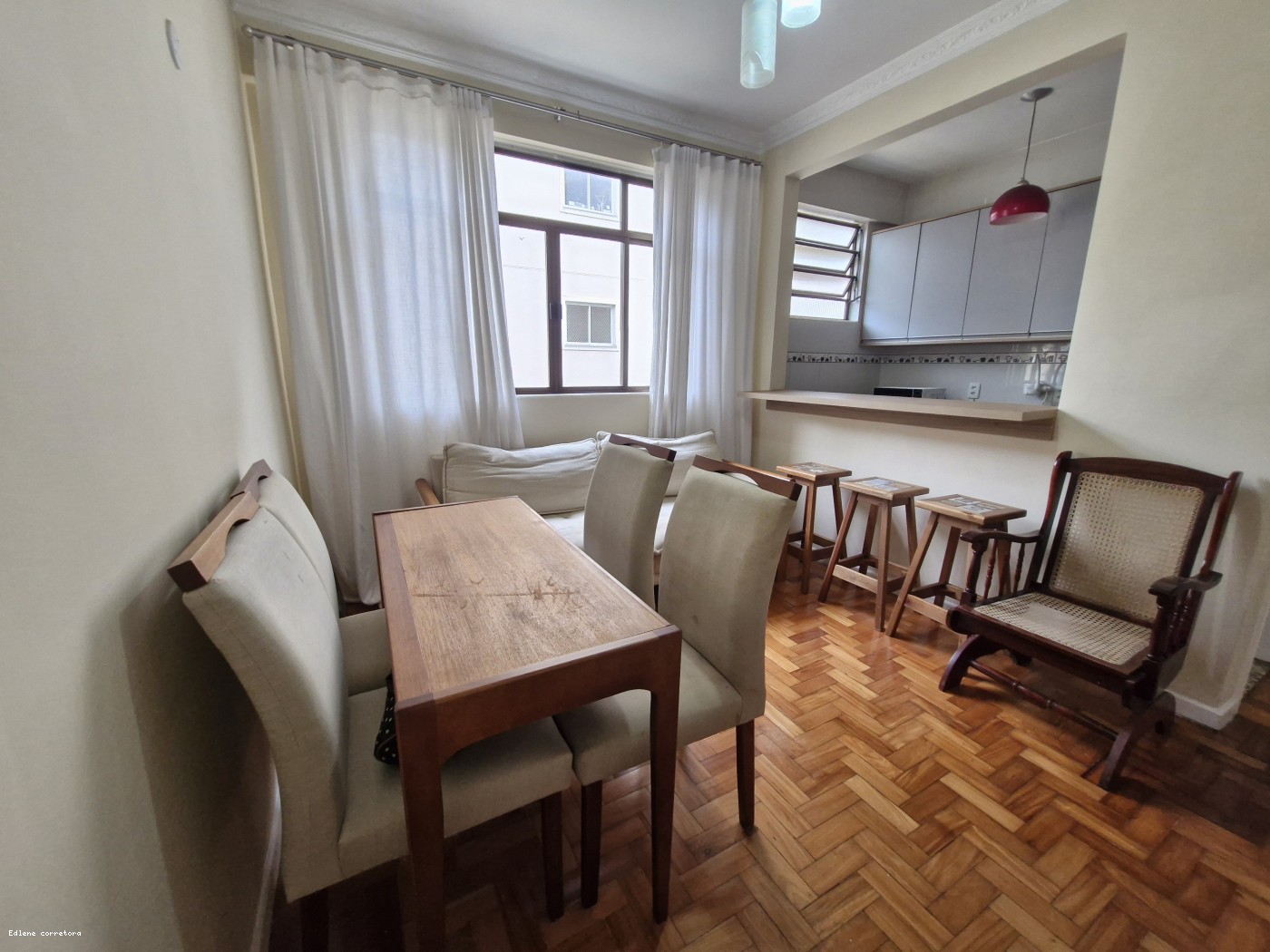Casa para alugar com 1 quarto, 1 banheiro, 1 vaga e 32m² no Jardim Cascata, Teresópolis (RJ) — foto 2 de 13