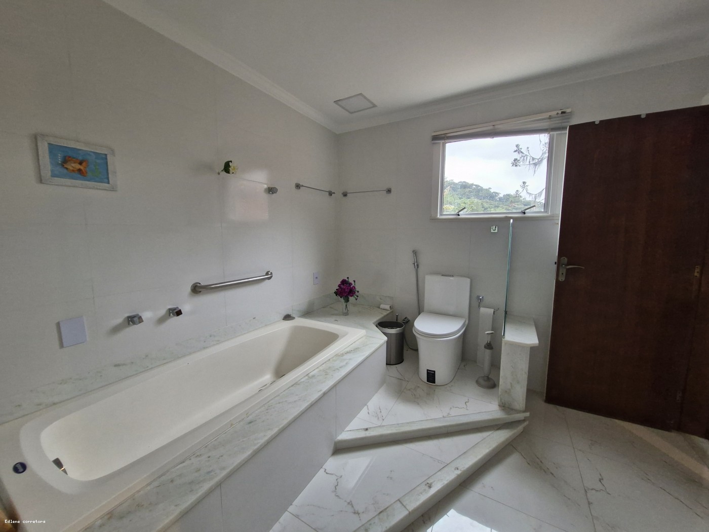 Apartamento à venda com 4 quartos, 2 suítes, 4 vagas e 550m² no Parque do Imbuí, Teresópolis (RJ) — foto 23 de 30