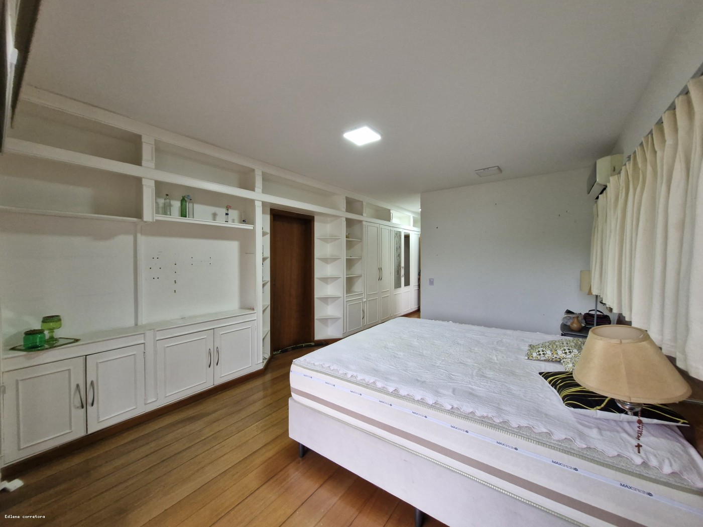 Apartamento à venda com 4 quartos, 2 suítes, 4 vagas e 550m² no Parque do Imbuí, Teresópolis (RJ) — foto 18 de 30