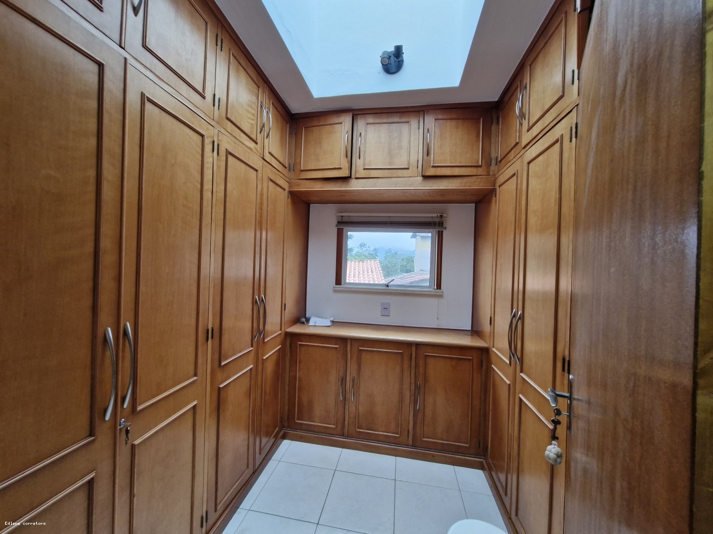 Apartamento à venda com 4 quartos, 2 suítes, 4 vagas e 550m² no Parque do Imbuí, Teresópolis (RJ) — foto 25 de 30