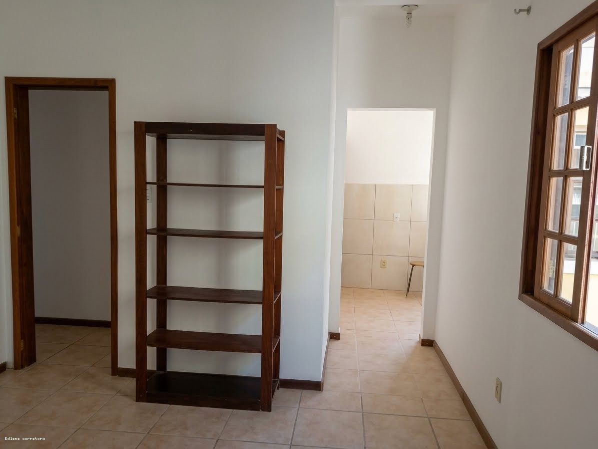 Casa para alugar com 2 quartos, 1 banheiro e 85m² no Canaã, Arraial do Cabo (RJ) — foto 8 de 20